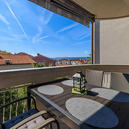Lucia Appartement *